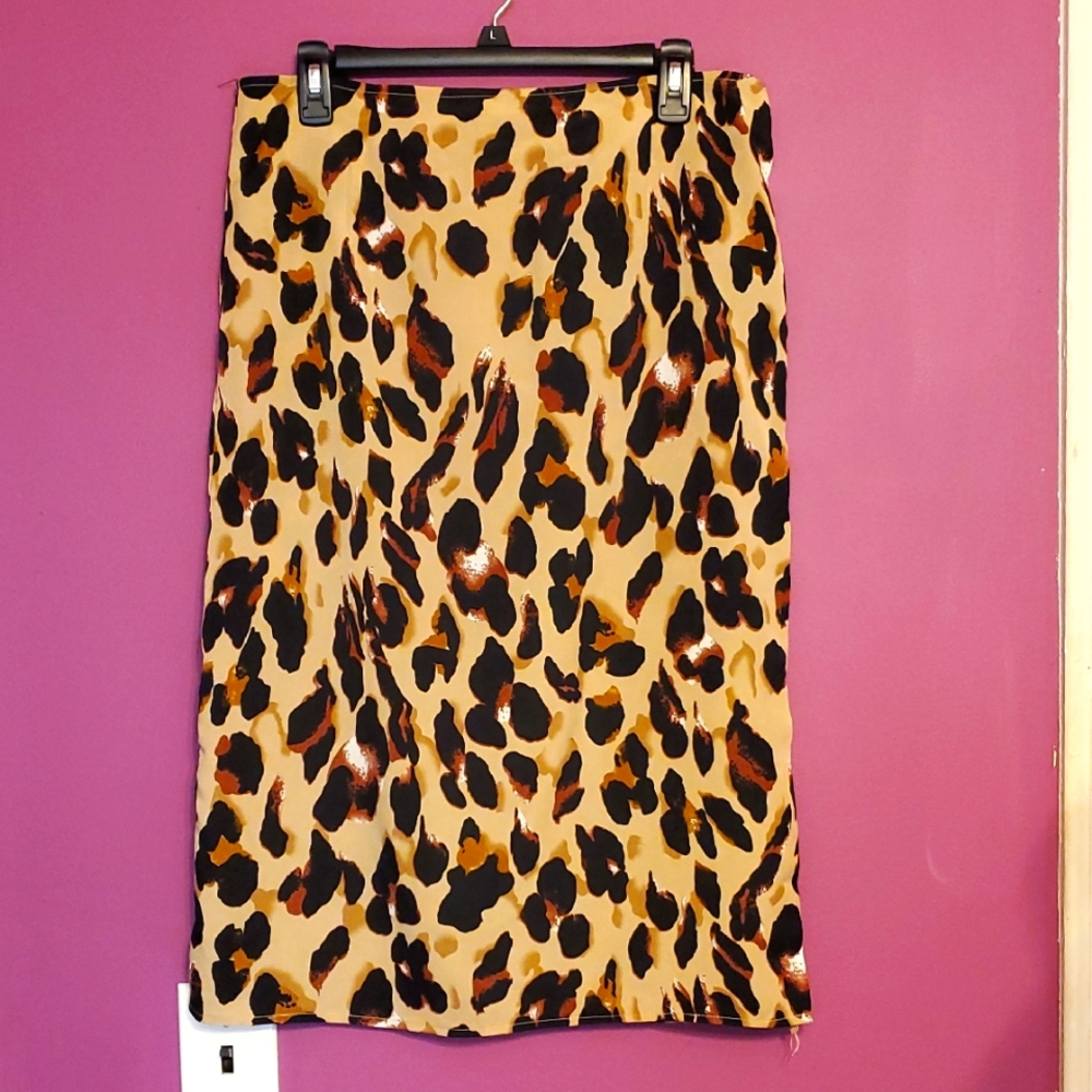 Leopard Print Midi Skirt